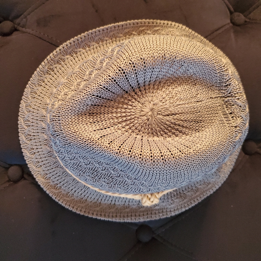 Stylish Packable Blue Hat - Picture 6 of 8